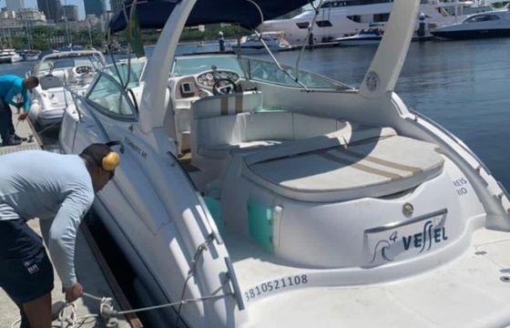 Motorboat Internare Vessel V