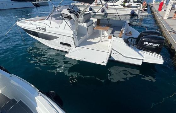 Motorboat Bénéteau Flyer 9 SUNdeck 500hp