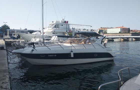 Motorboat Sessa Marine C35 500hp