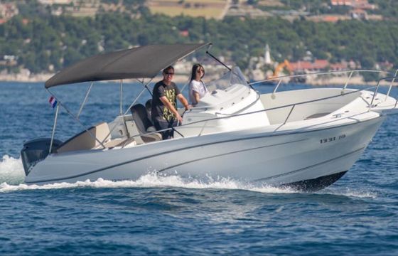 Motorboat Jeanneau Cap Camarat 7.5 Cc 225hp
