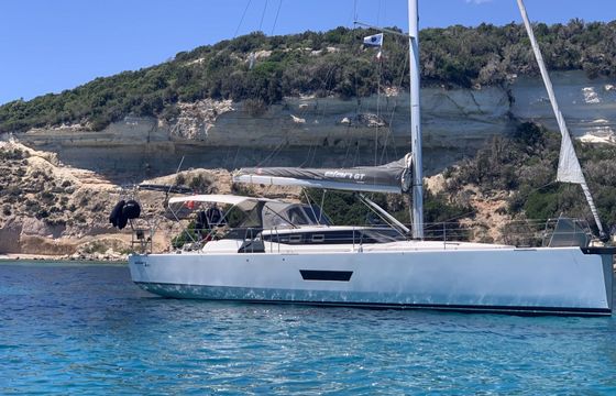 Sailboat Elan GT5 13.2m