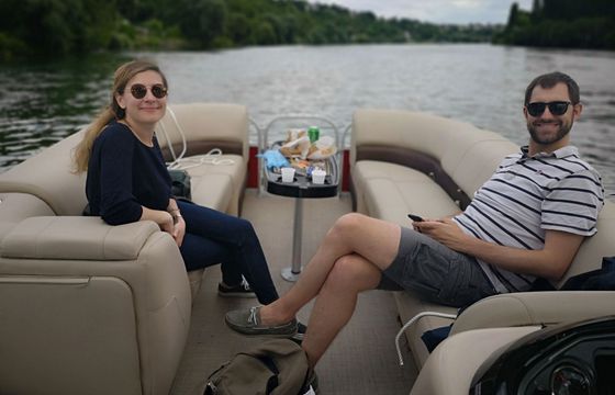 Motorboat Sun Tracker Party Barge 24DLX 100hp