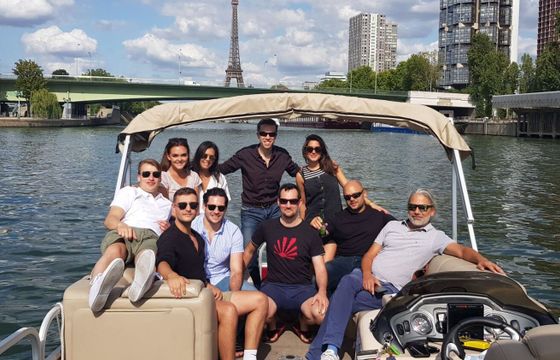 Motorboat Sun Tracker Party Barge 24DLX 100hp