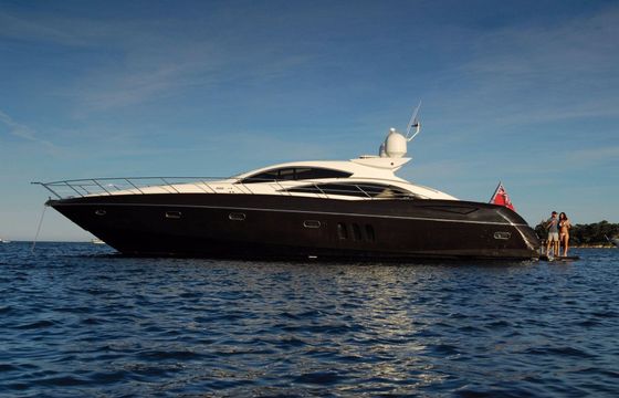 Motor yacht Sunseeker 72 Predator 2720hp