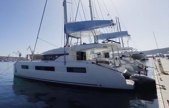 Catamaran Lagoon-Bénéteau Lagoon 50 - 6 + 1 cab. 14.75m
