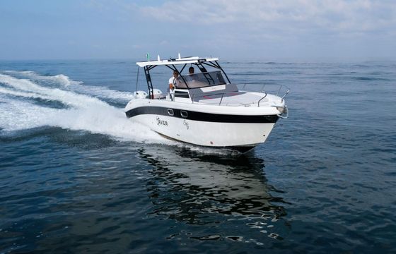 Motorboat Saver 870 400hp