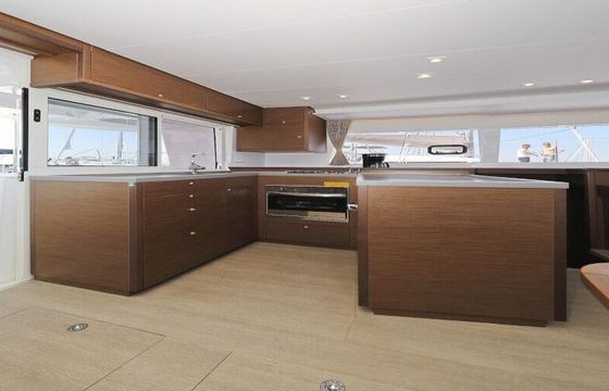 Catamaran Lagoon 450 F 13m