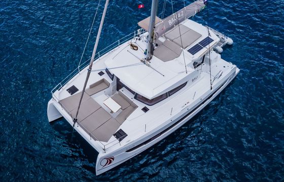 Catamaran Catana Group Bali 4.2 - 4 + 1 cab. 12m