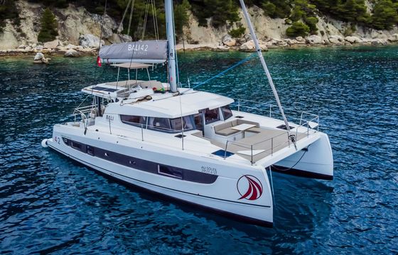 Catamaran Catana Group Bali 4.2 - 4 + 1 cab. 12m