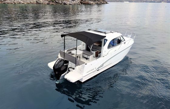 Motorboat Beneteau Antares 8 OB2, Mercury 250 250hp