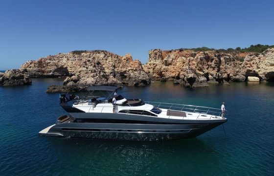 Motor yacht Conam 60 - de 12 à 17 personnes 1430hp
