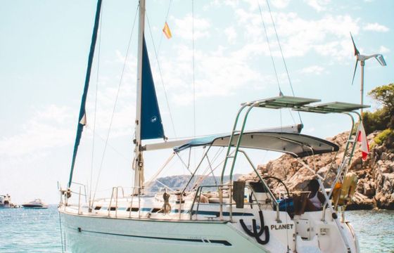 Sailboat Bavaria 42 Cruiser 12.8m