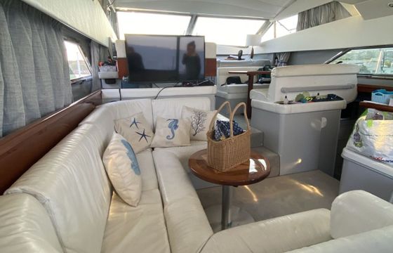 Motorboat Mochi Craft 46 Fly rev. 2022 1360hp