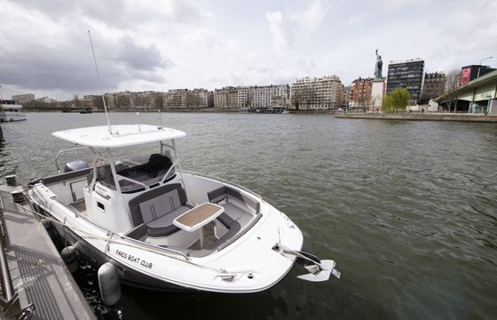 Motorboat Jeanneau Cap Camarat 7.5 CC S3 225hp
