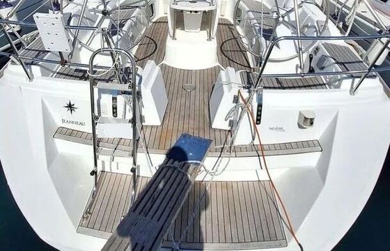 Sailboat Jeanneau Sun Odyssey 45 13.6m