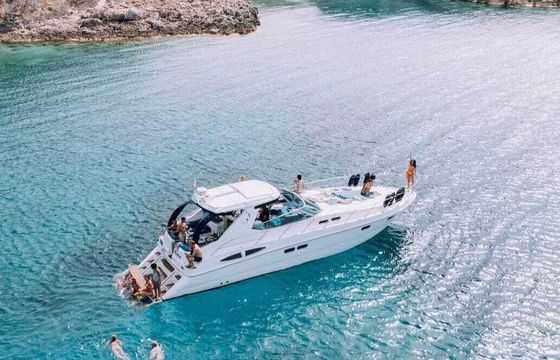 Motorboat Sealine Yacht S 48 980hp