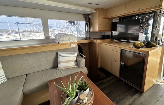 Catamaran Lagoon Lagoon 450 S 13.96m