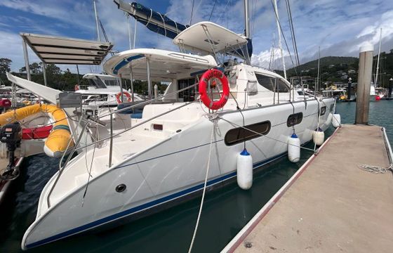 Catamaran Rorbertson & Caine Leopard 46 with A/C 14.13m