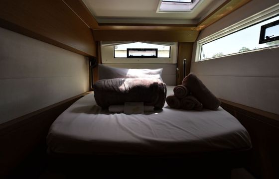 Catamaran Rorbertson &amp; Caine Leopard 46 with A/C 14.13m