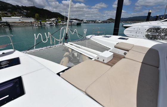 Catamaran Rorbertson &amp; Caine Leopard 46 with A/C 14.13m