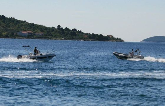 Motorboat BlueMax 550 Open 100hp