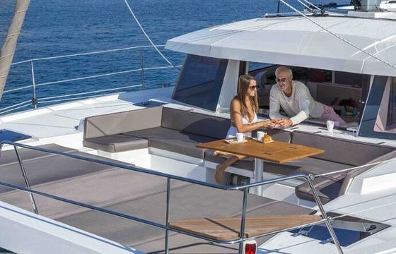 Catamaran Catana Bali 4.5 with watermaker & A/C - PLUS 13.6m
