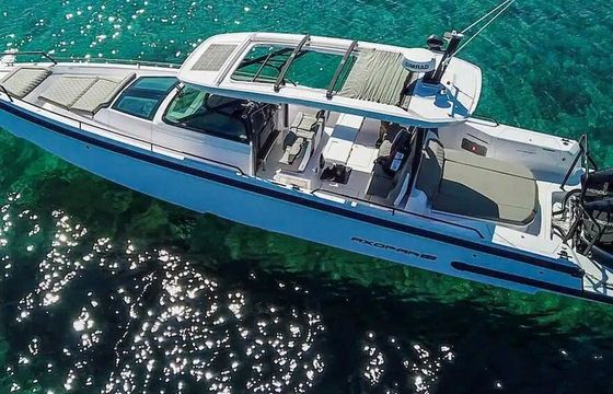 Motorboat Axopar 37 Brabus 600hp
