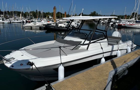 Motorboat Jeanneau CAP CAMARAT 7.5 WA S3 250hp