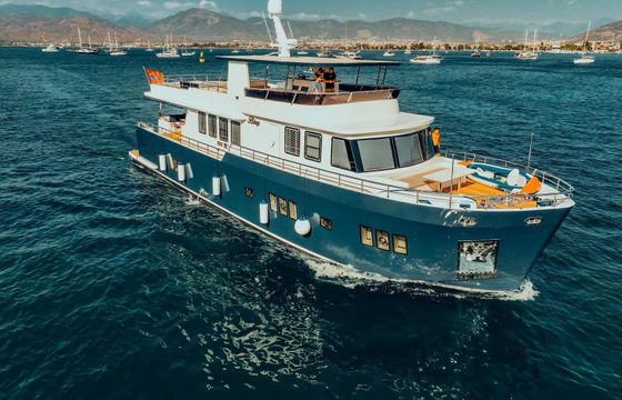Motor yacht Custom built luxury Motor yacht Trawler 1440hp
