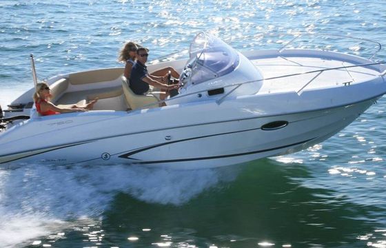 Motorboat Beneteau FLYER 750 SD 250hp
