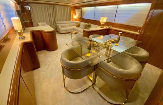Motor yacht Falcon 82S 2400hp