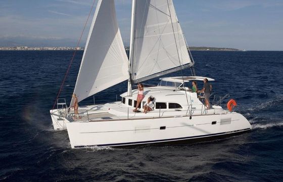 Catamaran LAGOON 380 S2 11.55m