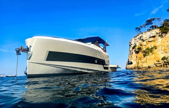 Motorboat Vi yachts Q4 600hp