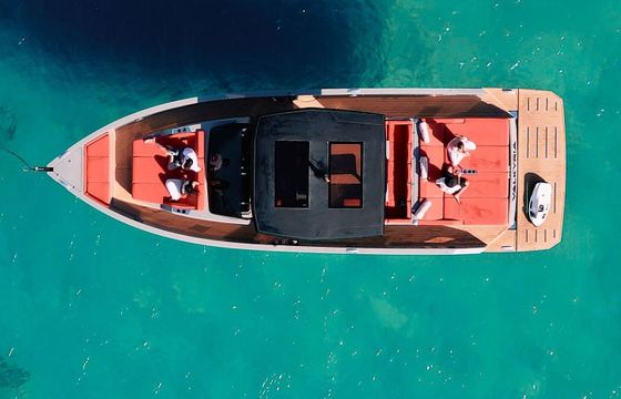 Motorboat DeAntonio Yachts D42 Open 900hp