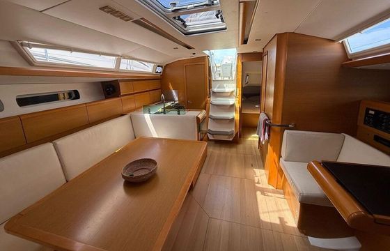 Sailboat Jeanneau Sun Odyssey 449 (Amarre incluido) 13m