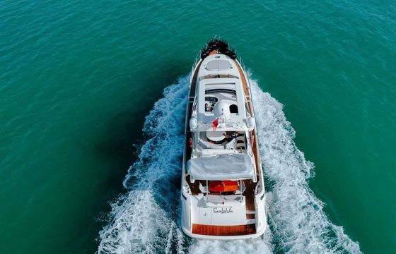 Motor yacht Azimut Azimut 68 Fly 2010 2720hp