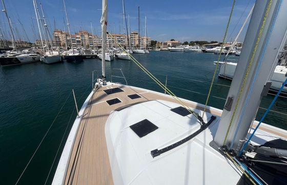Sailboat DUFOUR 41 - MA ( 3D/2C) 12m