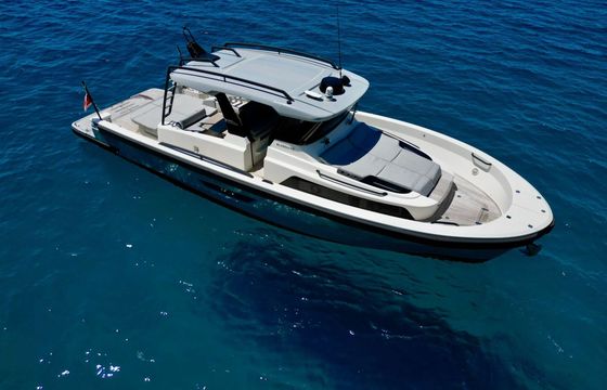 Motor yacht BLUE GAME BG42 870hp