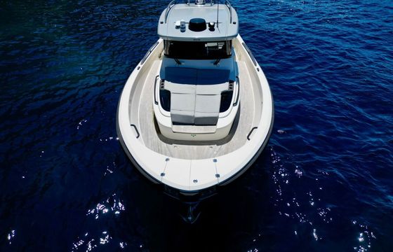 Motor yacht BLUE GAME BG42 870hp