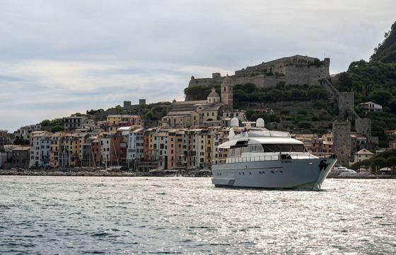 Motor yacht San Lorenzo 70 2400hp