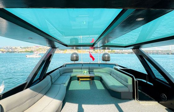 Motor yacht custom 2022 900hp