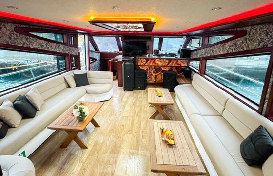 Motor yacht custom 2022 900hp