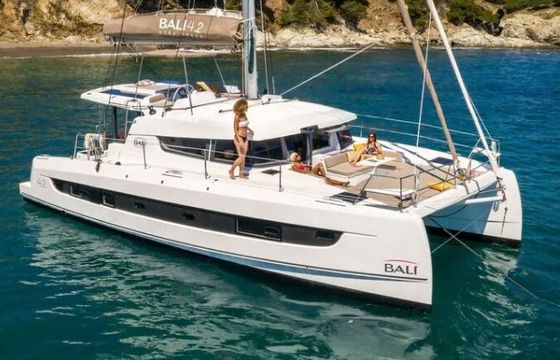 Catamaran Catana Group Bali 4.2 - 4 + 1 cab. 12m