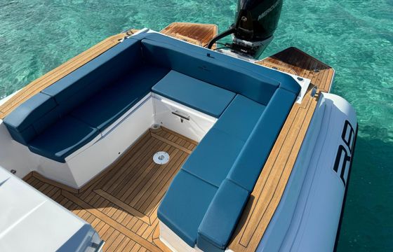 RIB Renier R8 Tourer 300hp