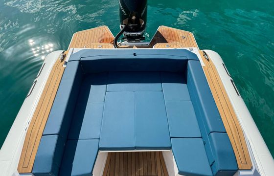 RIB Renier R8 Tourer 300hp