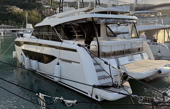 Catamaran Jeanneau Prestige m48 15m