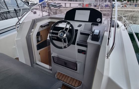 Motorboat Atlantic Suncruiser 730 250hp