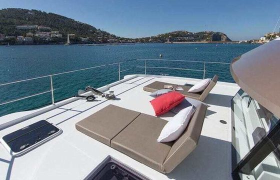Catamaran Fountaine Pajot My 37 11m