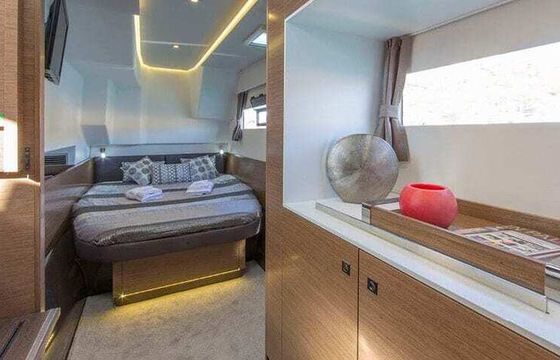 Catamaran Fountaine Pajot My 37 11m