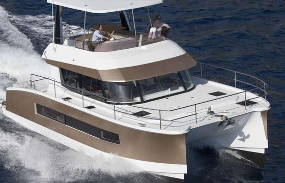 Catamaran Fountaine Pajot My 37 11m